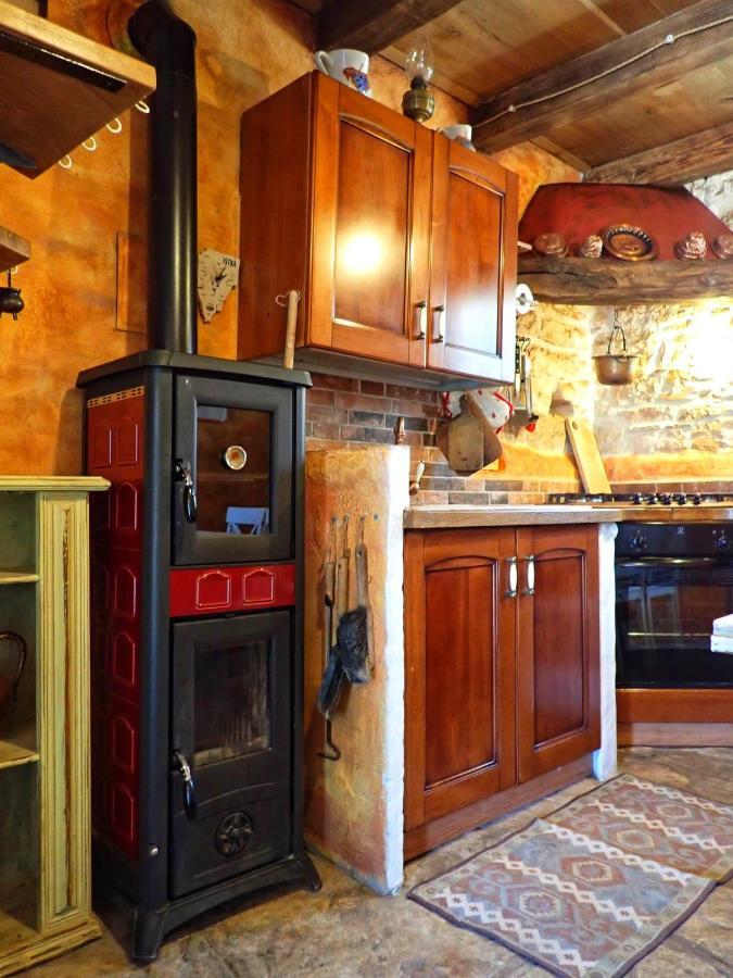 Cottage Al Merlo Olivo 布耶 外观 照片